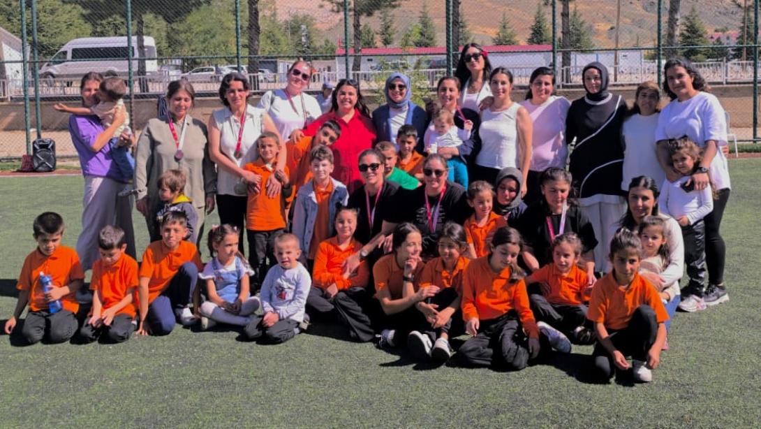 ÇEDES Projesi Kapsamında Barış İlkokulu ve Ortaokulu'nda 